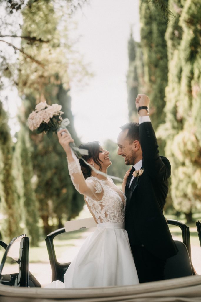 FOTOGRAFO-DI-MATRIMONIO-A-CASA-FREDA-683x1024